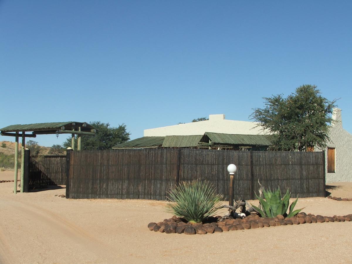 Loch Maree Guest Farm & Field Camp Vila Askham Exterior foto
